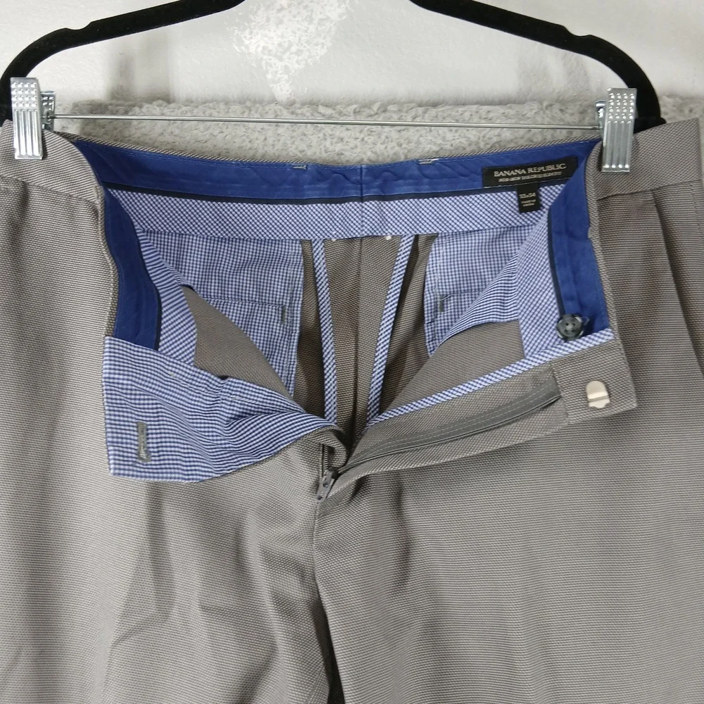 Banana Republic Tailored Slim Fit‎ Non-Iron Chino Dress Pants 33x34 Brown